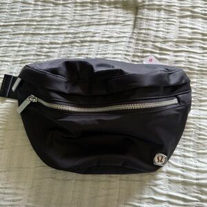 Lululemon Athletica Black Belt Bag Minimalist Design